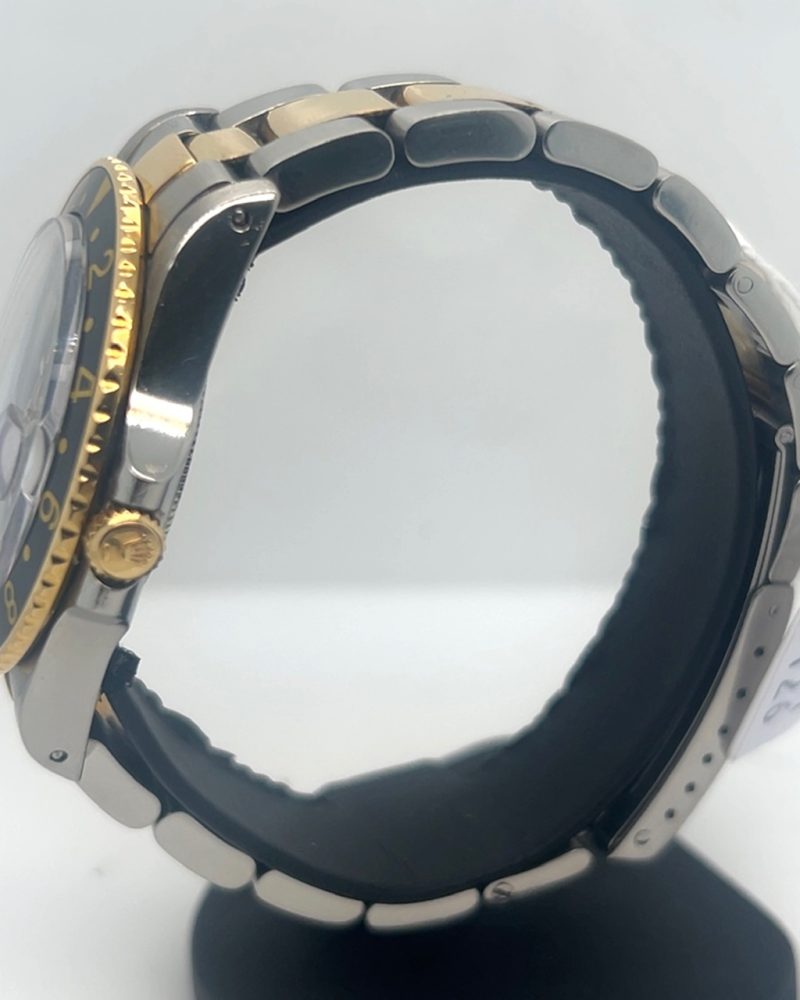 UN-2080_lpykufh1n2_2025-10-11-16-01-07