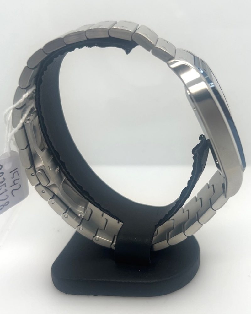 UN-2103_spsjd1d4b_2025-10-18-13-58-33