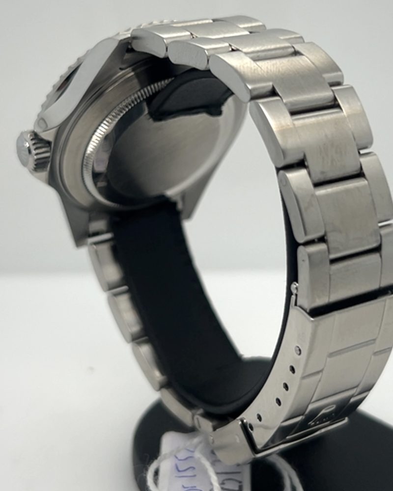 UN-2161_pp4ojvwd7wq_2025-11-08-11-42-40