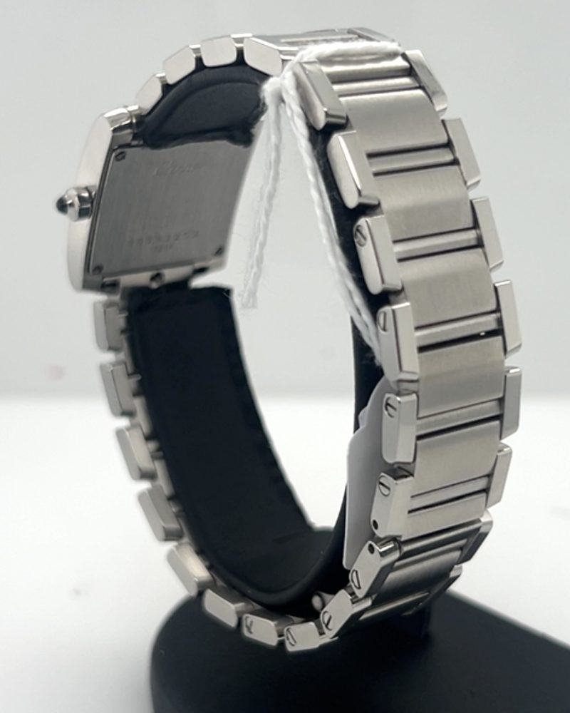 UN-2255_t86u4zu8i4f_2025-11-19-13-03-25