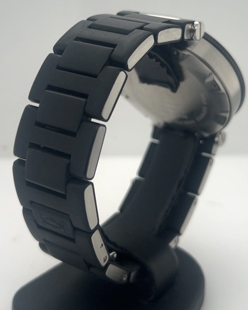 UN-2307_t1elgaeu7k_2025-11-28-10-54-43